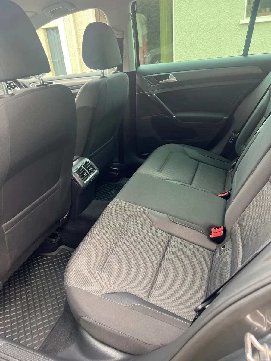 Volkswagen Golf 2020 - Image 4