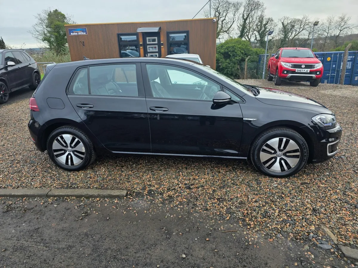 2018 VOLKSWAGEN GOLF 99KW 35KWH AUTOMATIC - Image 2