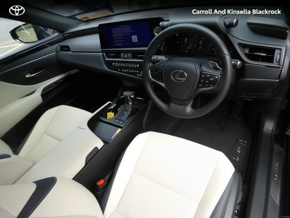 Lexus ES Hybrid Dynamic - Image 2