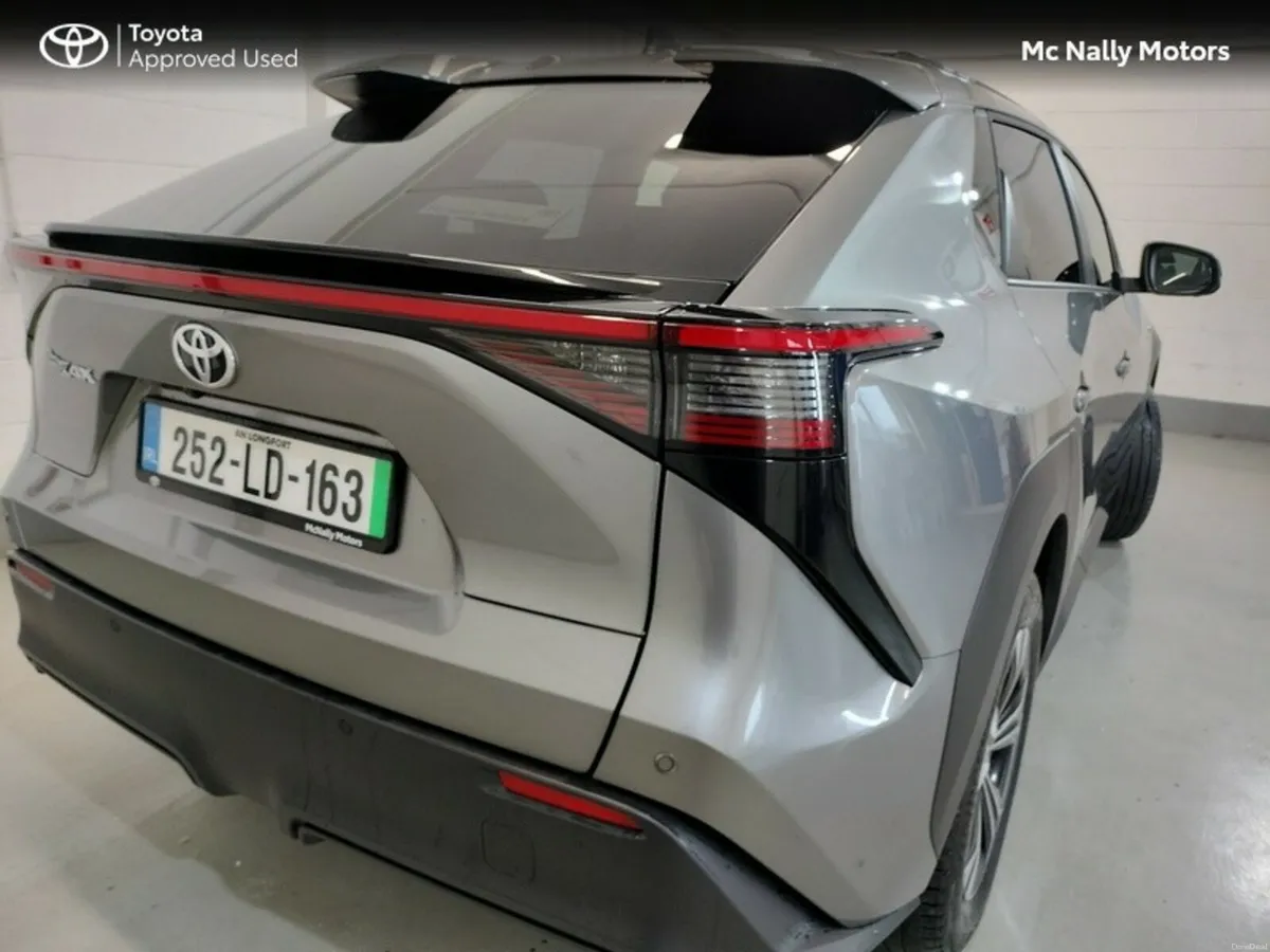 Toyota bZ4X 252 REG BZ4X SPORT FWD 11KW DEMO - Image 3