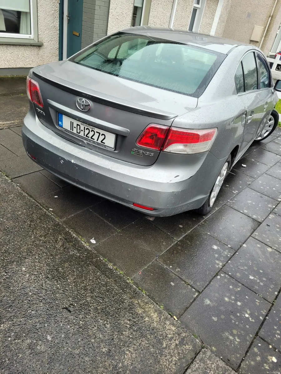 Toyota Avensis 2011 - Image 3