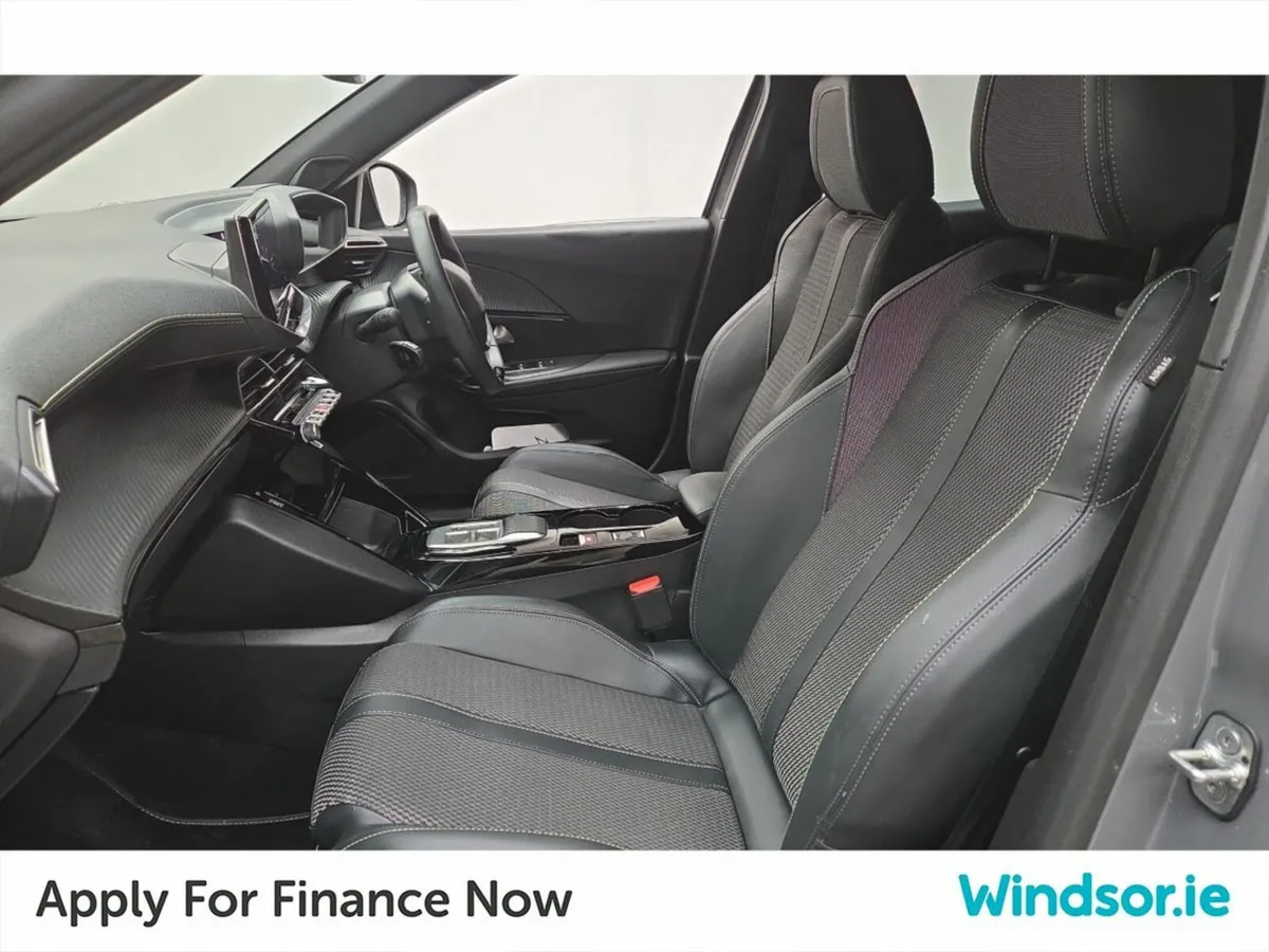 Peugeot 2008 GT 50kWh EV - Image 4
