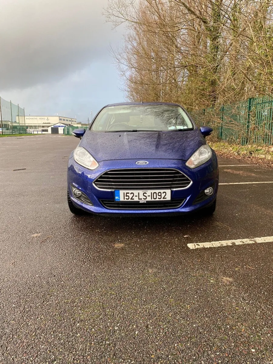 Ford Fiesta 2015 Zetec - Image 2