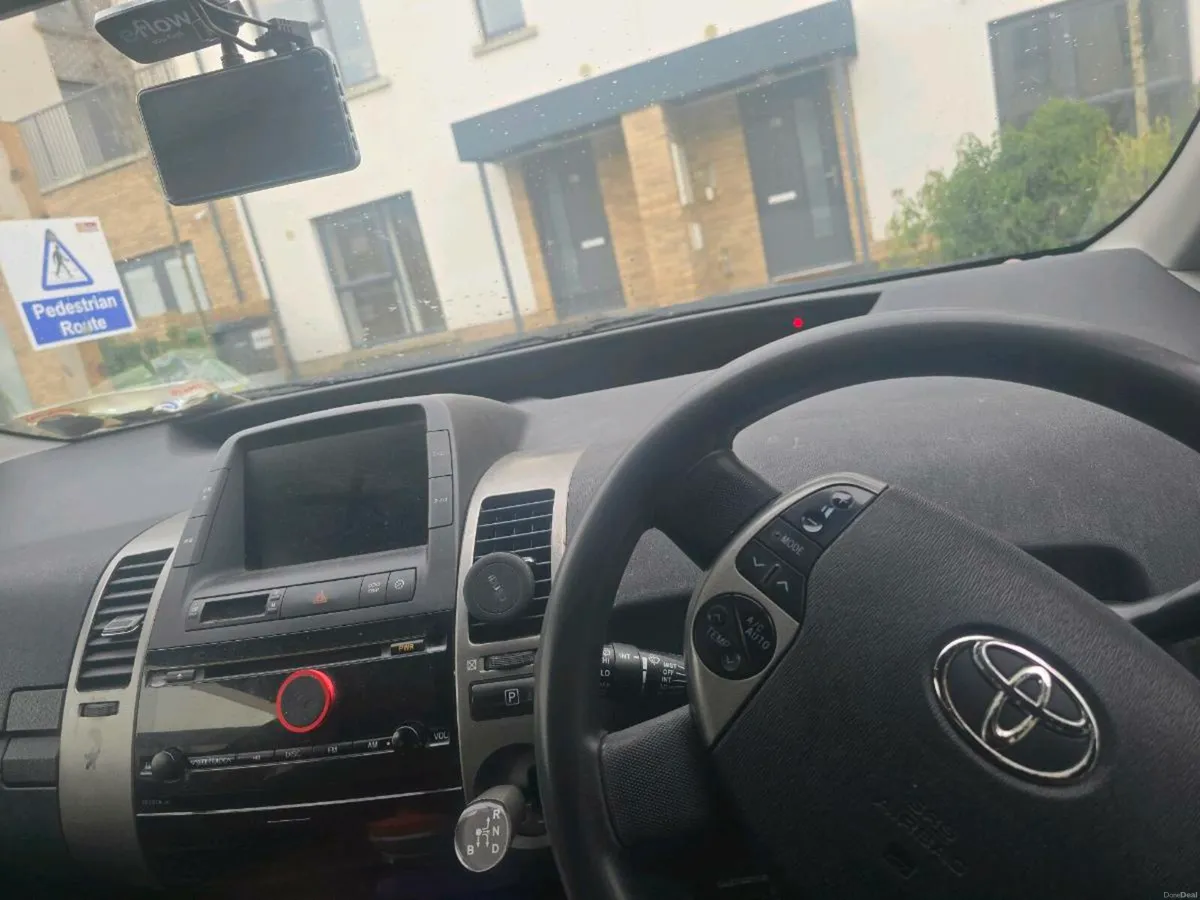 Toyota Prius 2012 - Image 3