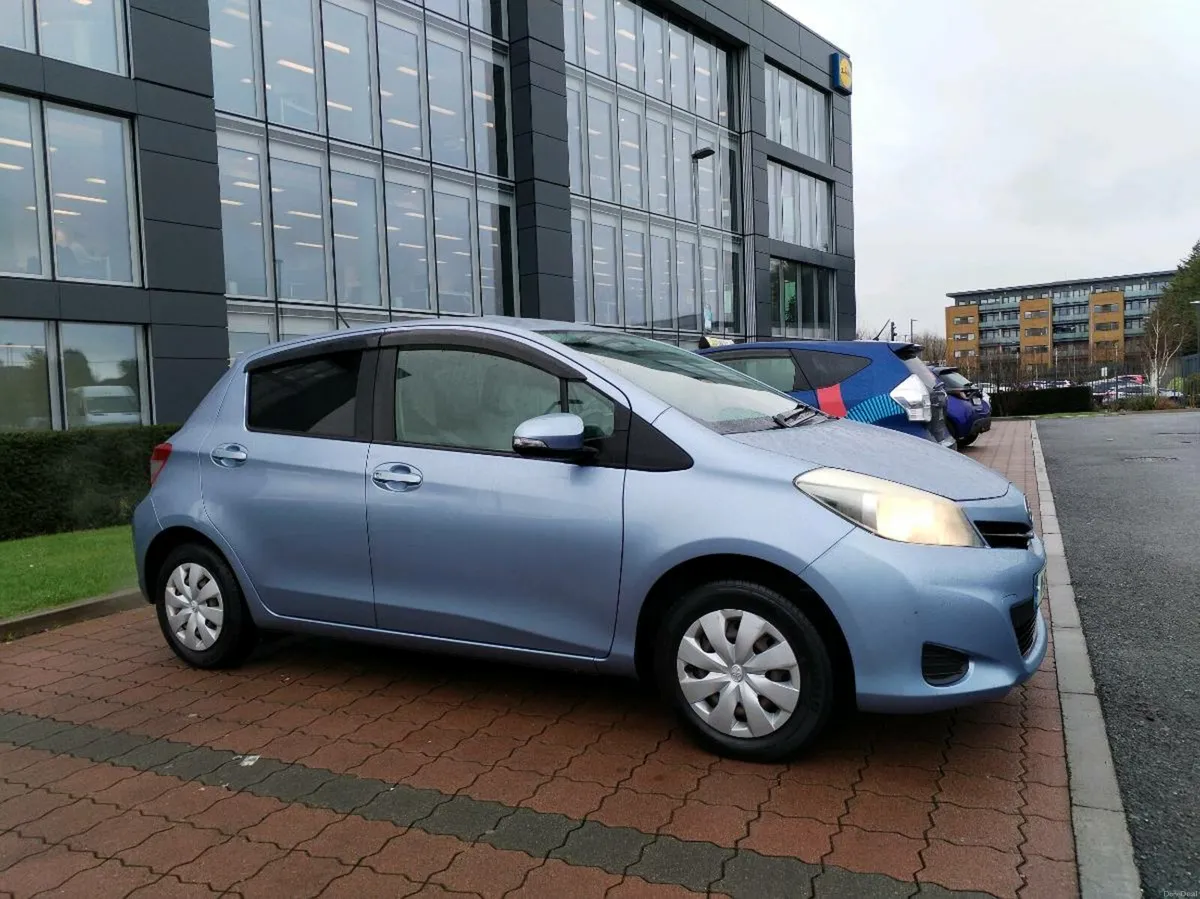 Toyota viz 1 liter automatic tax 6.2026 - Image 2