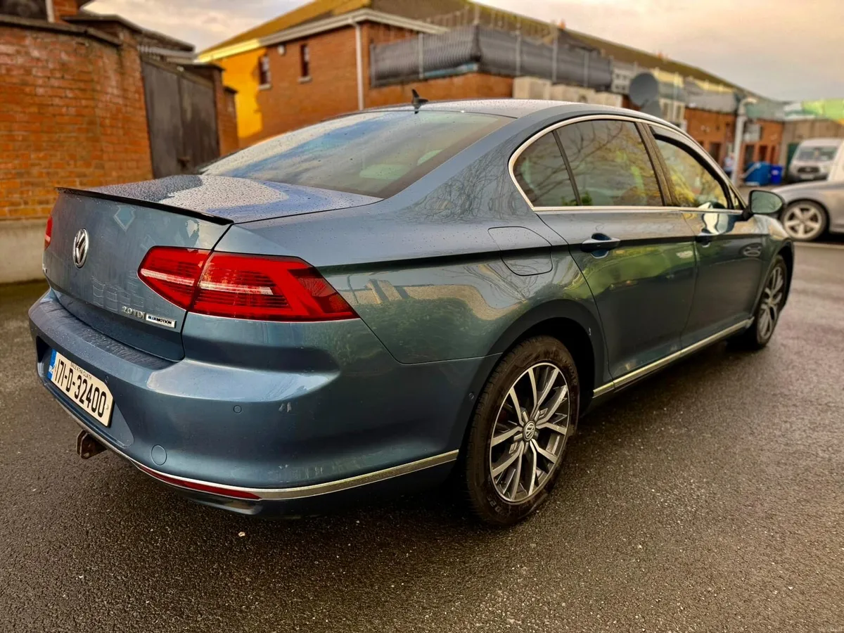 2017 Volkswagen Passat Highline 2.0TDI. - Image 2