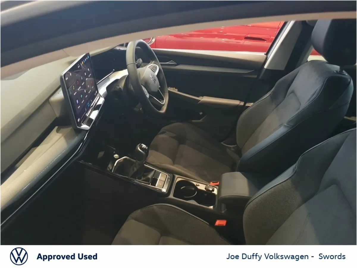Volkswagen Golf STYLE 1.5 TSI 150HP - Image 3