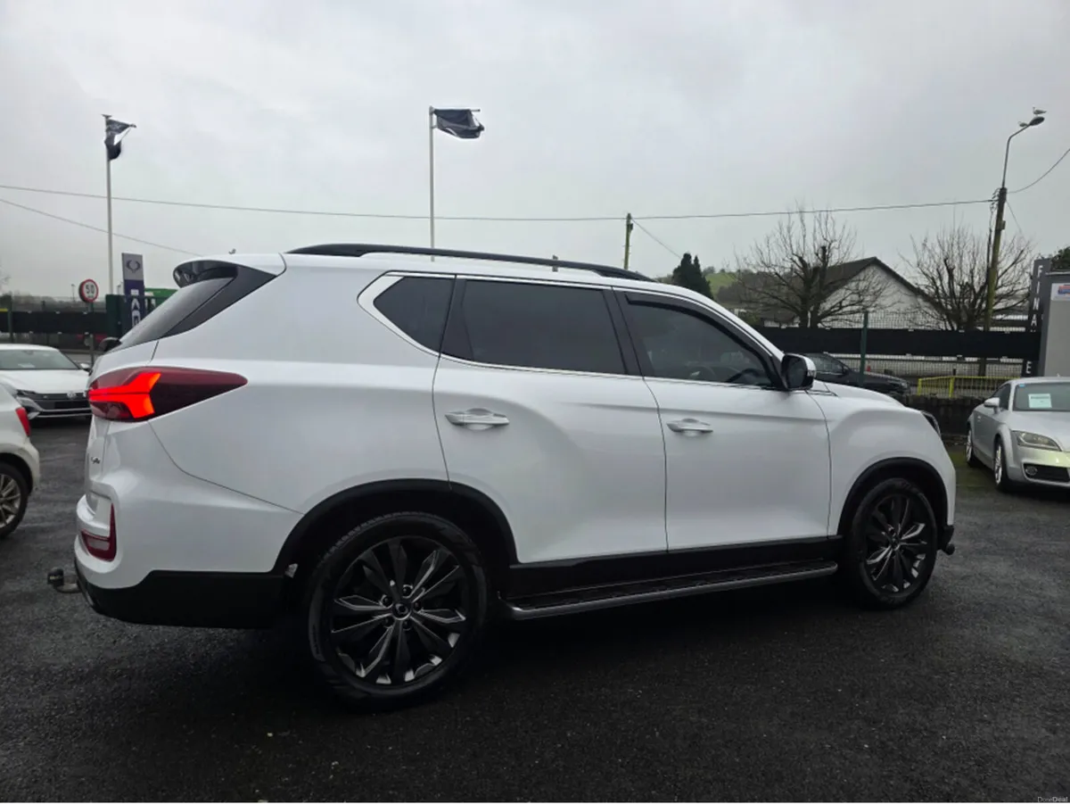 SsangYong Rexton 2.2 DSL AUTOMATIC 4WD  FULL LEATH - Image 6