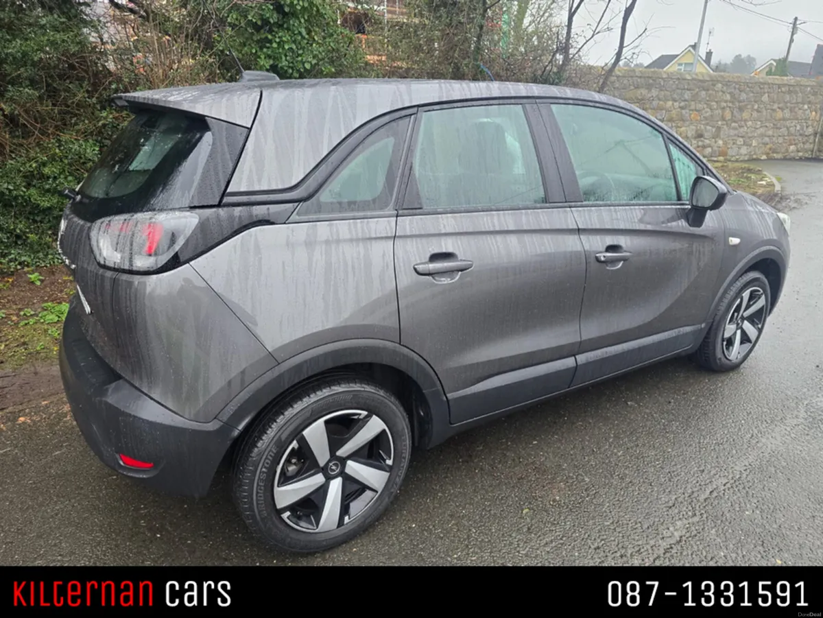 Opel Crossland X 1.2 SC 5dr LOW MILEAGE - Image 4