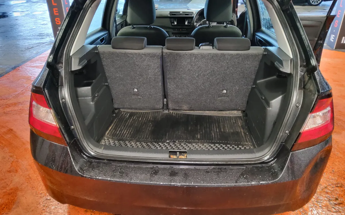 Skoda Fabia 2015 - Image 4