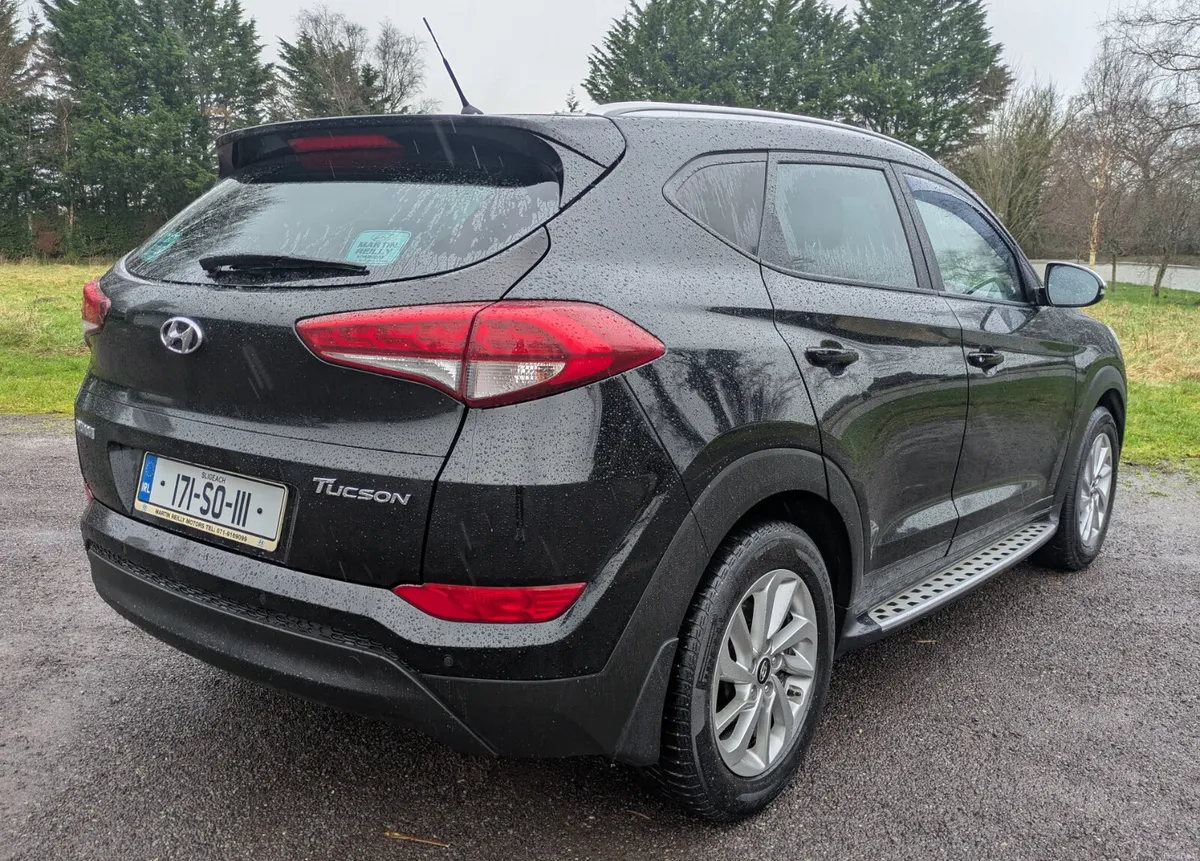 HYUNDAI TUCSON PREMIUM 2017 FULL SERVICE HISTORY - Image 6
