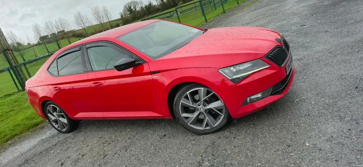 Skoda Superb - Image 1