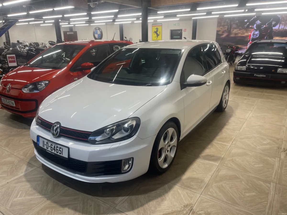 Volkswagen Golf GTI 2011 2.0 DSG Automatic - Image 4