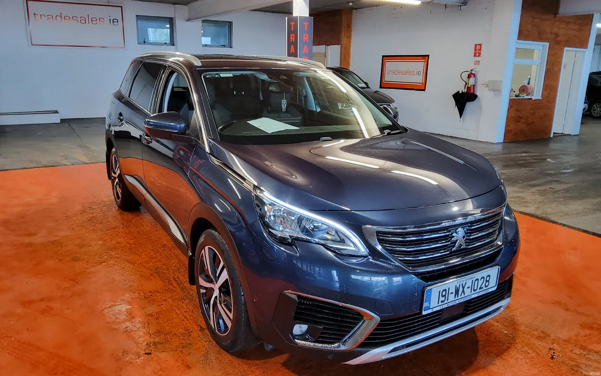 Peugeot 5008 2019 - Image 1