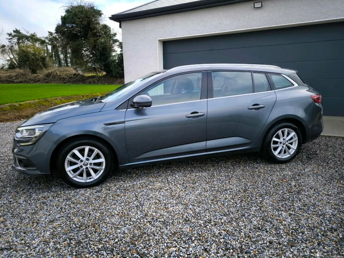 Renault Megane - Image 2