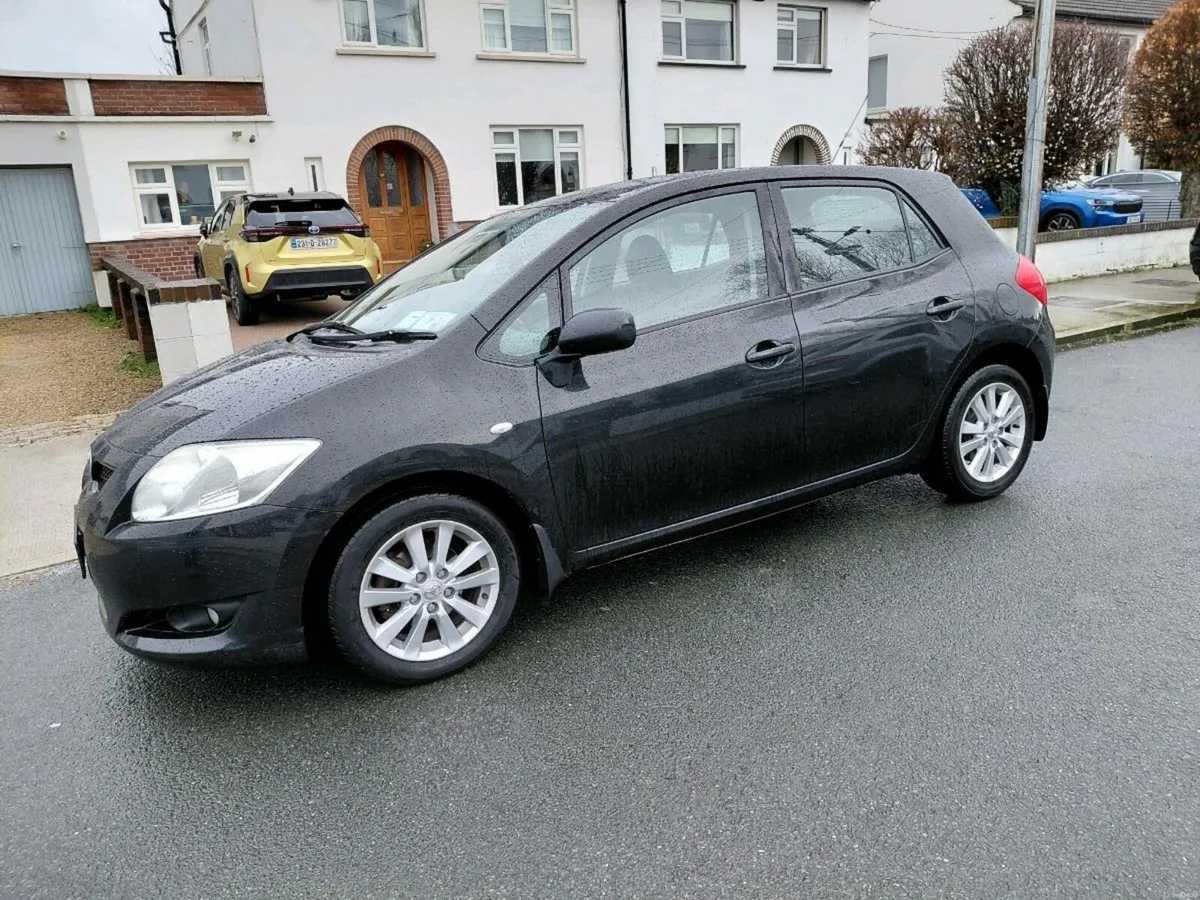 Toyota _Auris  1.4  luna new nct 11/26 tax 4/26 - Image 4