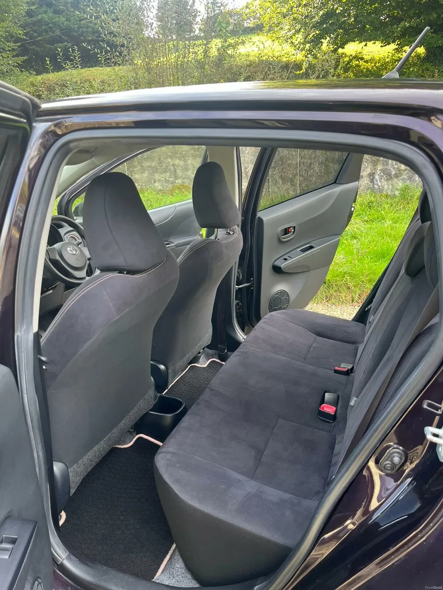 TOYOTA VITZ 1.3 2014 NEW NCT - Image 4