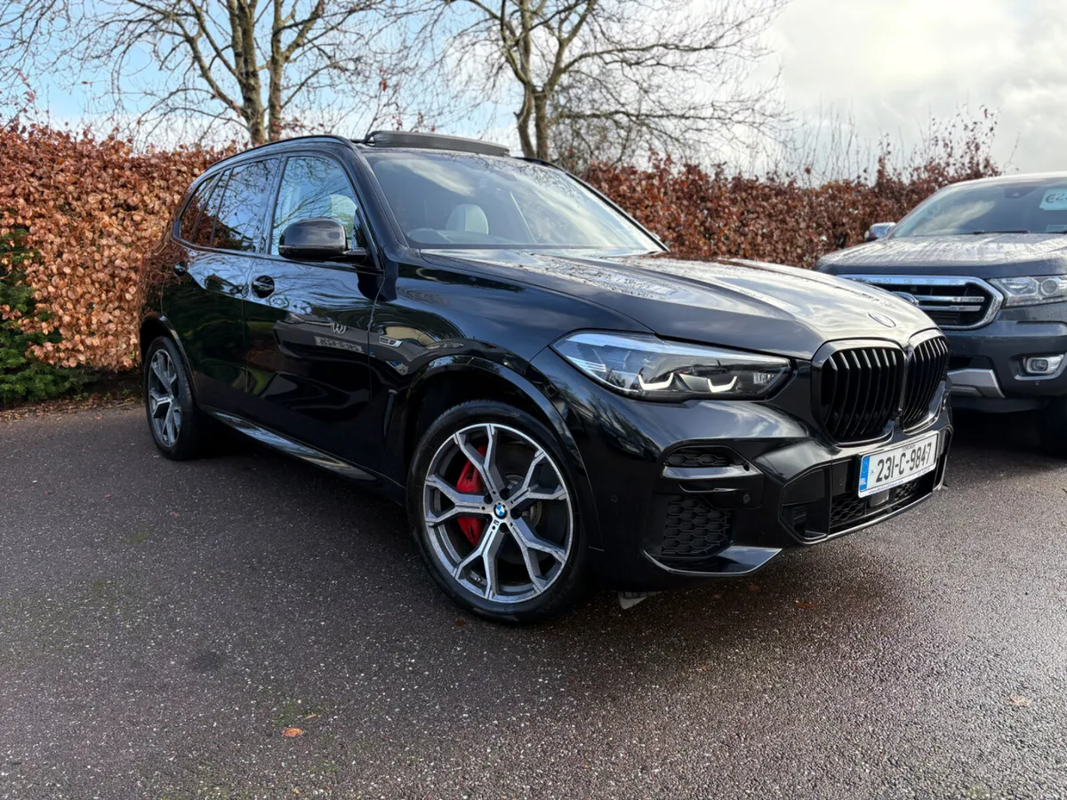 X5 45E M-SPORT | SKY LOUNGE | BIG SPEC - Image 1