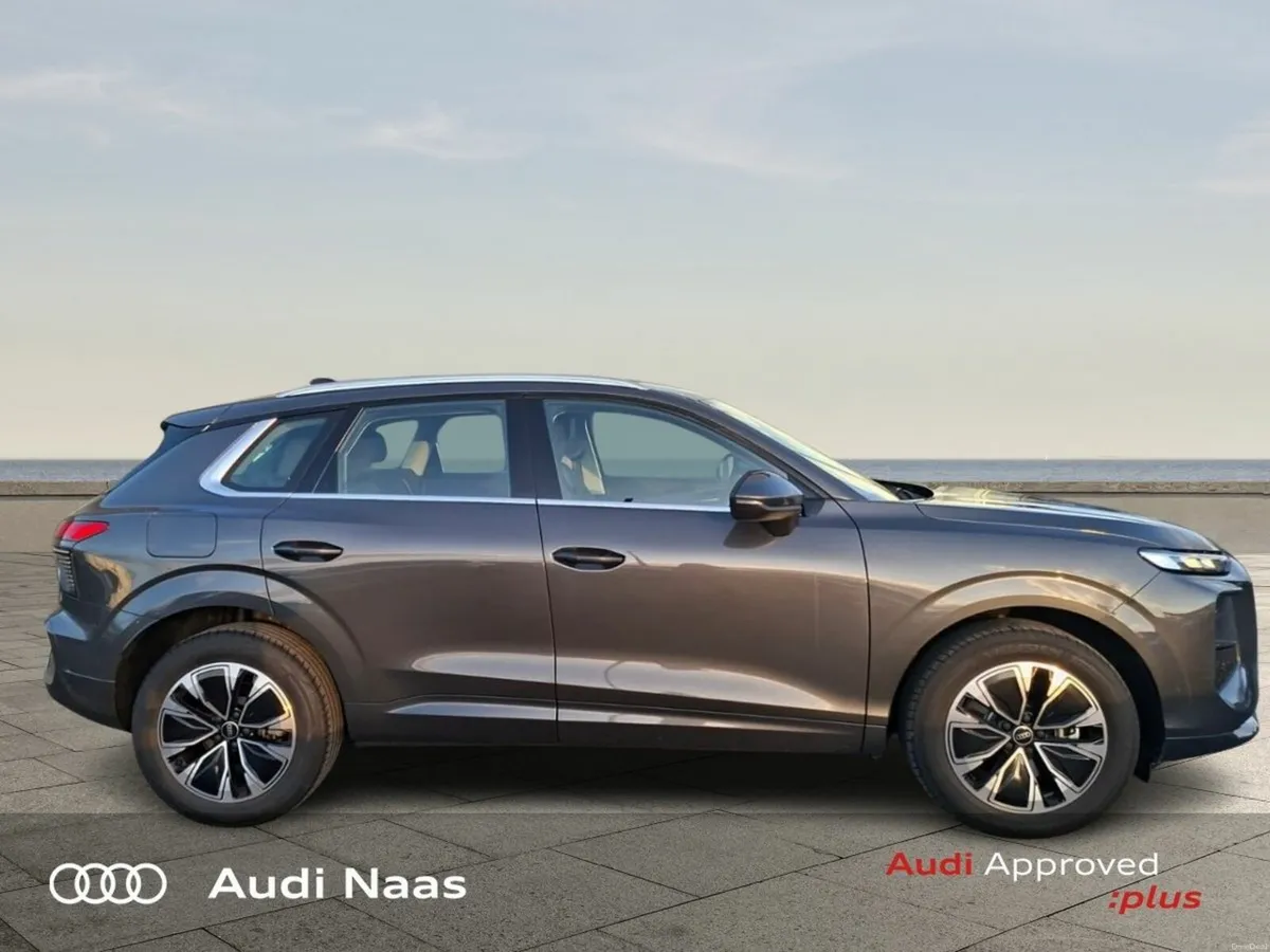 Audi Q3 SB 35 TDI 150 S-T SE - Image 2