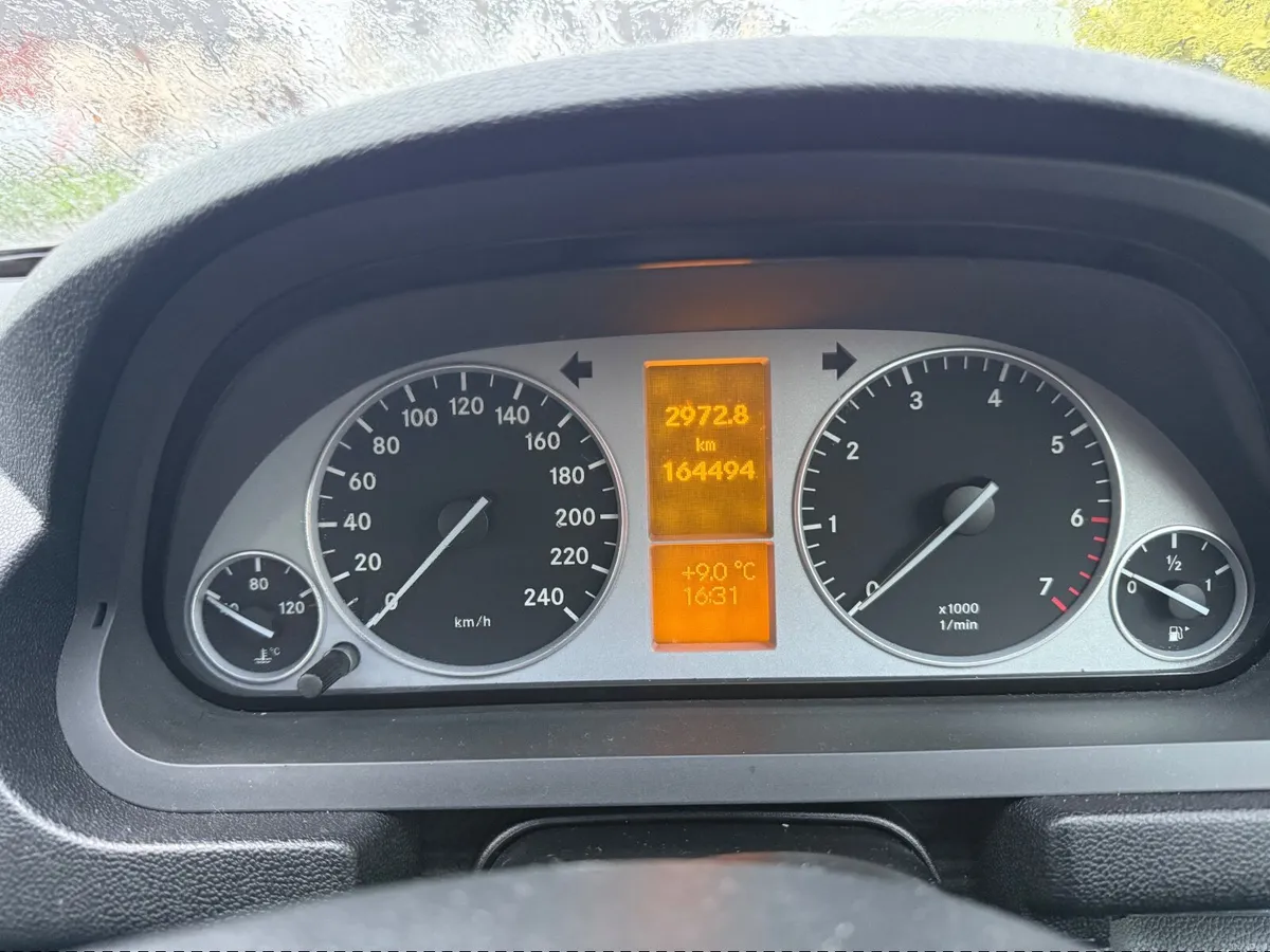 Mercedes-Benz B-Class 2007 - Image 2