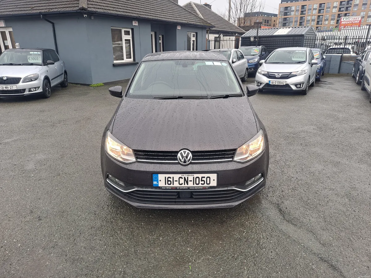 VW Polo Low KMS LOUNGE 1.4 TDI 75HP MANUAL 5SPEED - Image 3