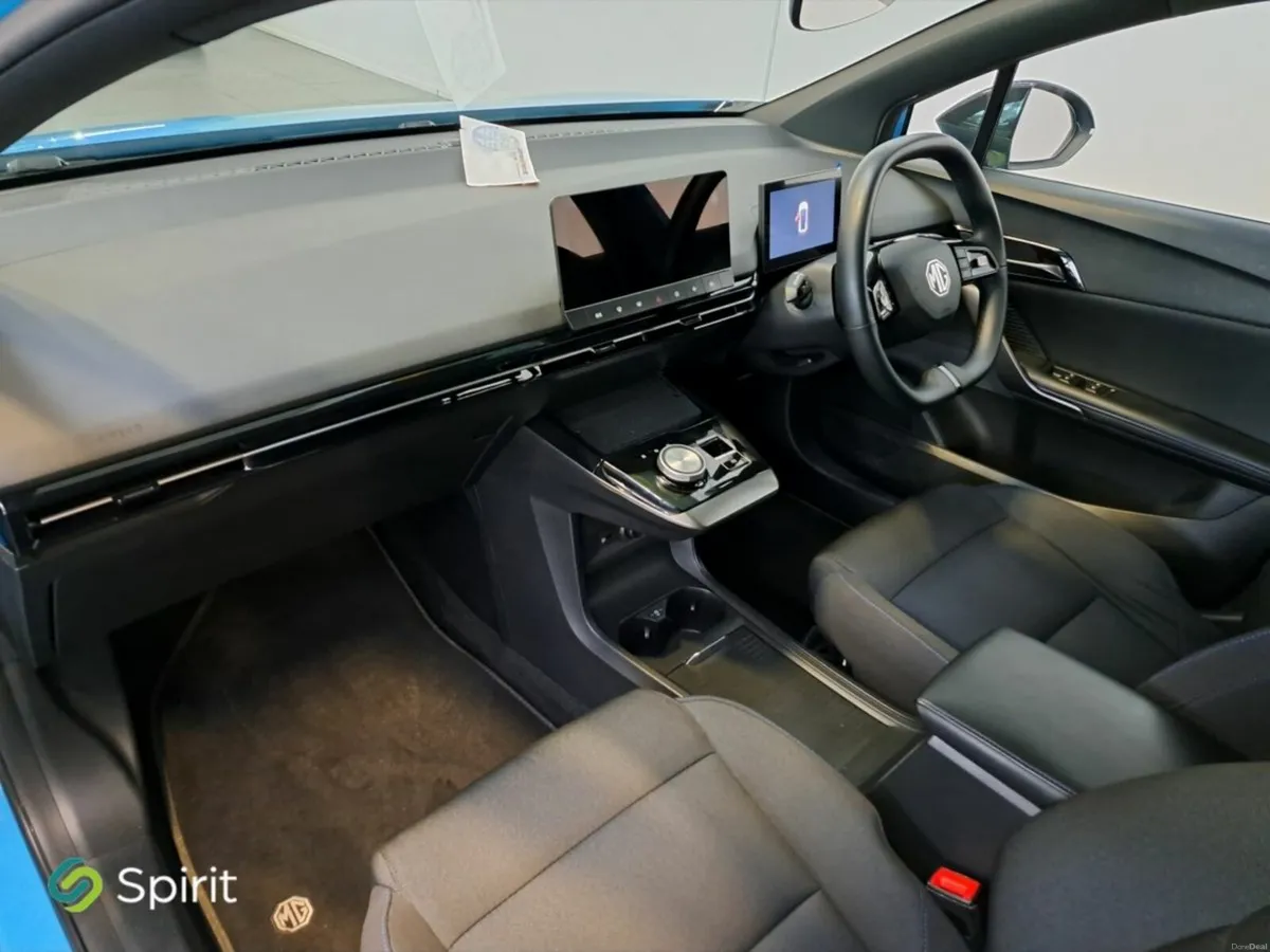 MG MG4 SR Excite - Image 4