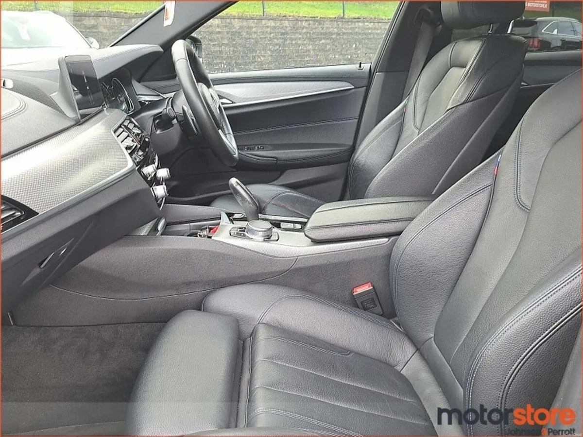 BMW 5-Series 530e M Sport Auto - Image 3