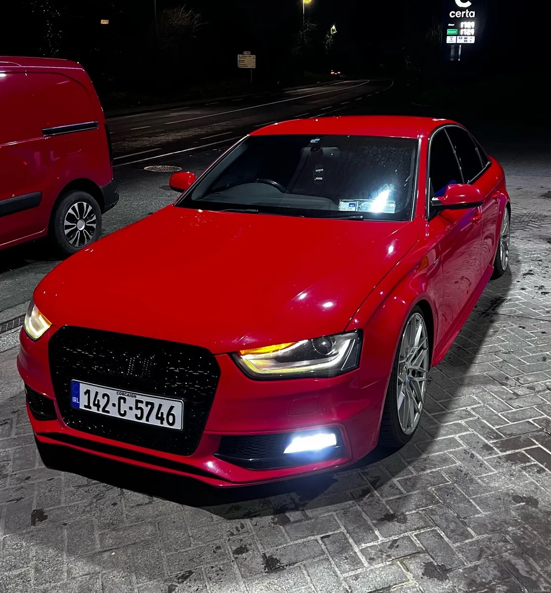 Audi A4 - Image 2