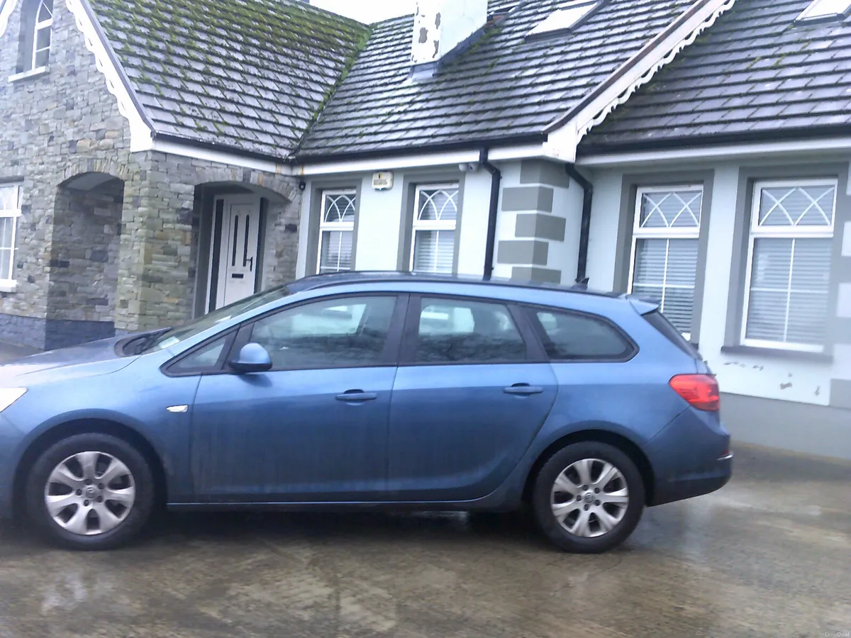 Vauxhall Astra 2015 - Image 3