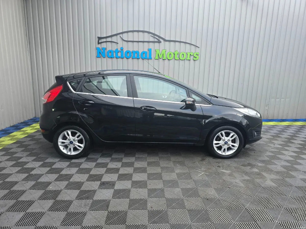2017 Ford Fiesta 1.0 Petrol ZETEC - Image 2