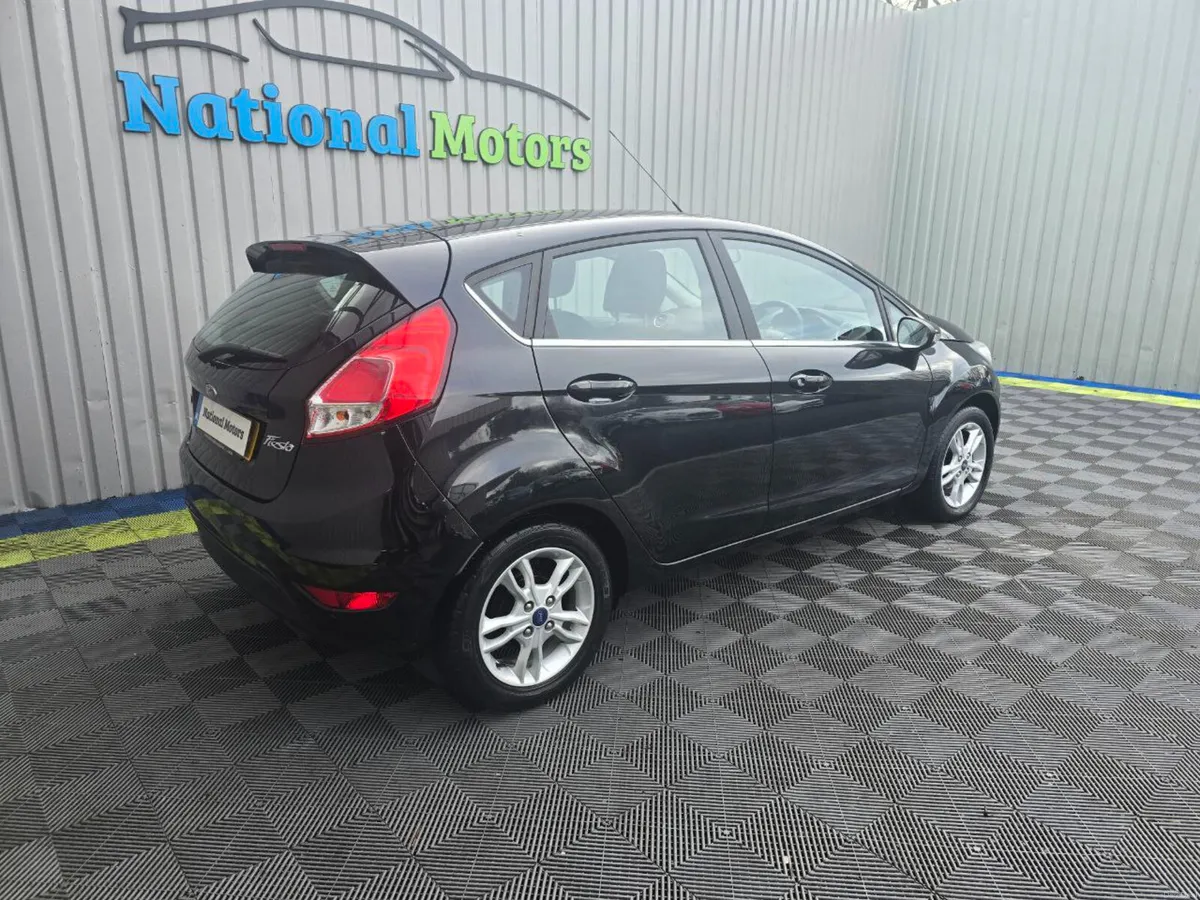 2017 Ford Fiesta 1.0 Petrol ZETEC - Image 3