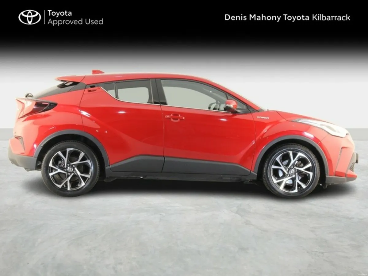 Toyota C-HR 1.8 HYBRID SPORT - Image 3