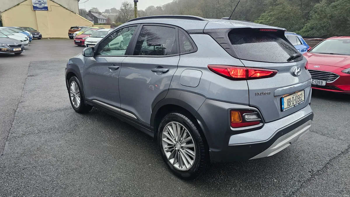 Hyundai KONA 2018 1.0 T-GDI Executive - Image 6
