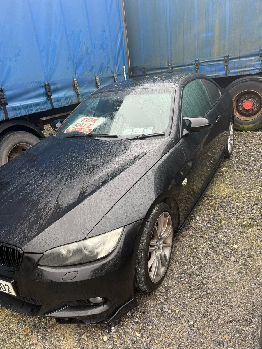 Black 2 Door BMW 2008 Diesel - Image 2