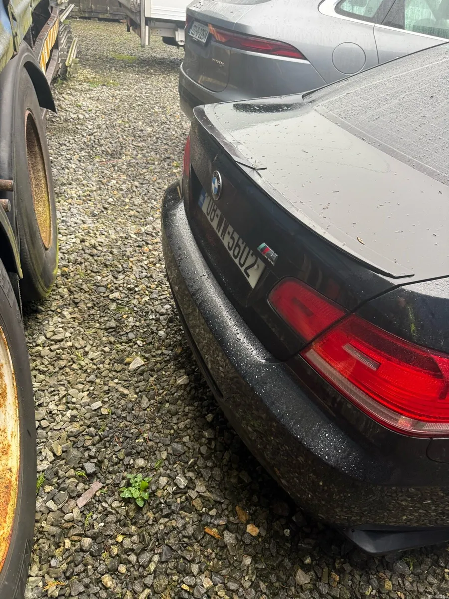 Black 2 Door BMW 2008 Diesel - Image 3