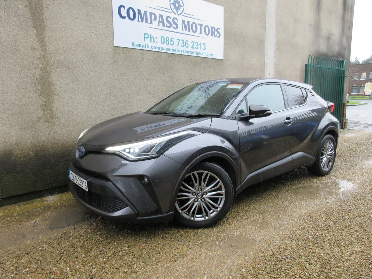 Toyota C-HR 1.8 HYBRID SOL - Image 3