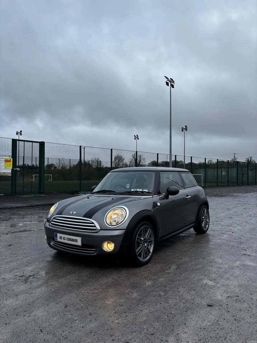 Mini Cooper - Image 1