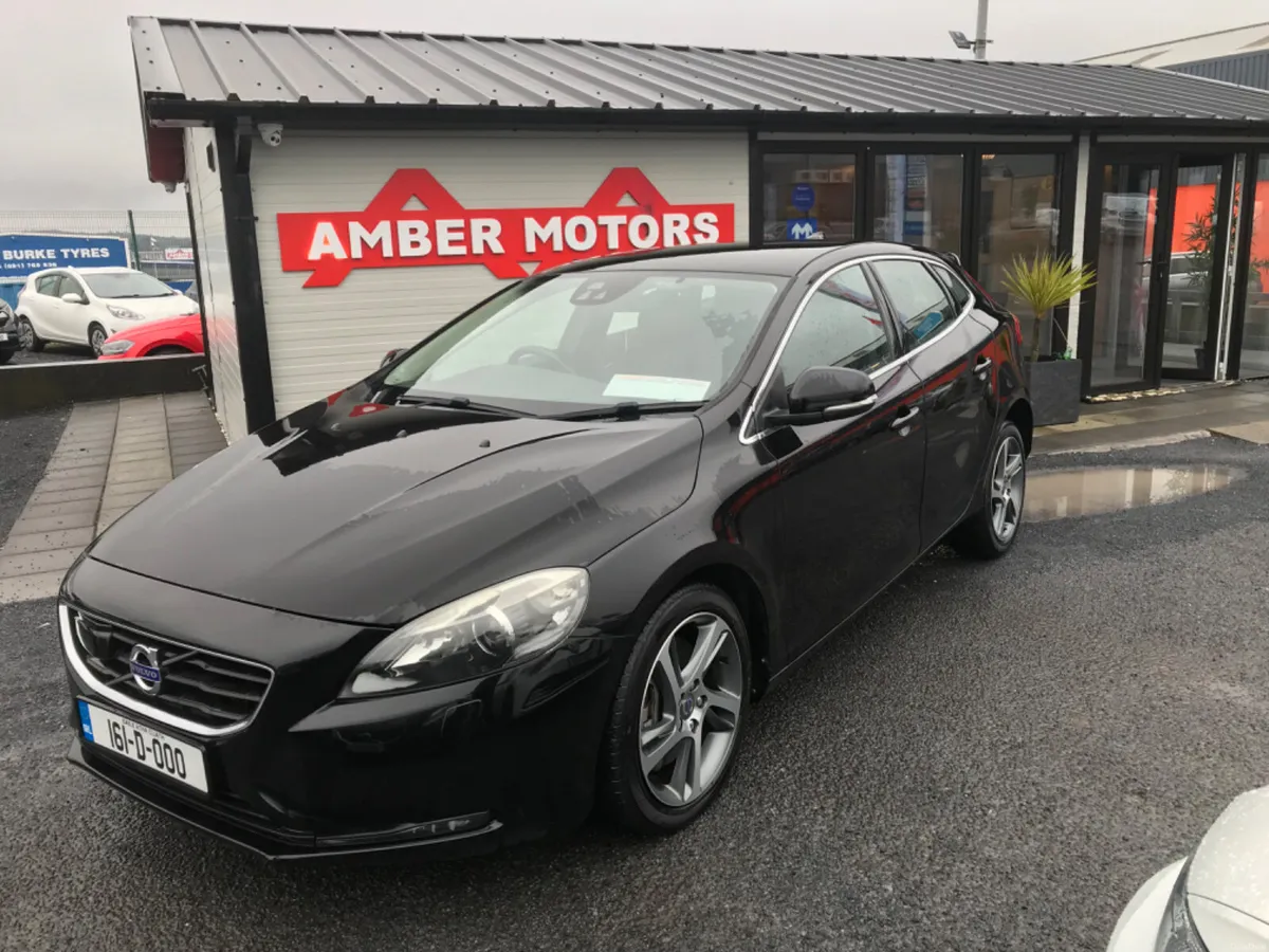 2016 Volvo V40 Automatic - Image 1