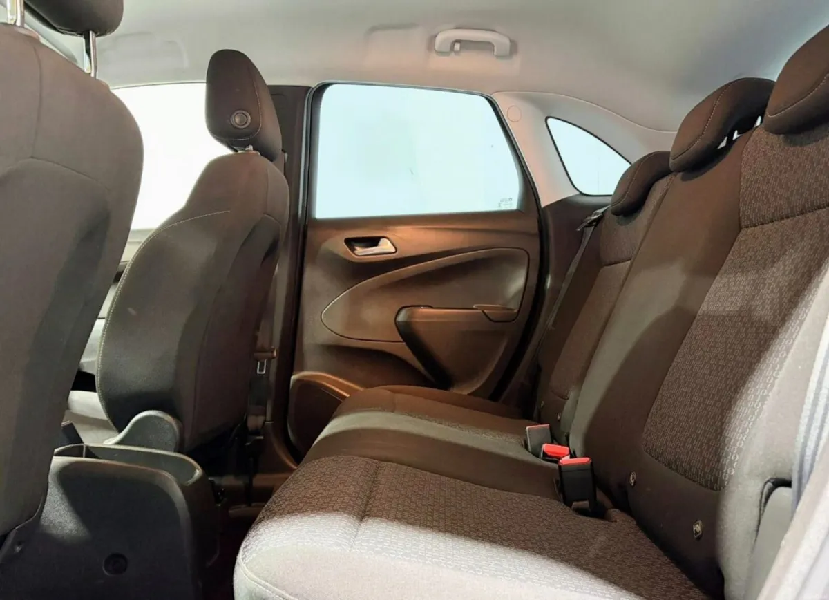 Opel Crossland 2022 1.5 CDTI CROSSLAND X SPEC - Image 2