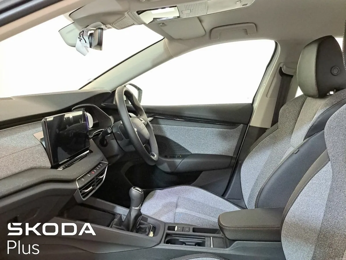 Skoda Octavia Combi Selection+ 2.0TDI 115HP - Image 4