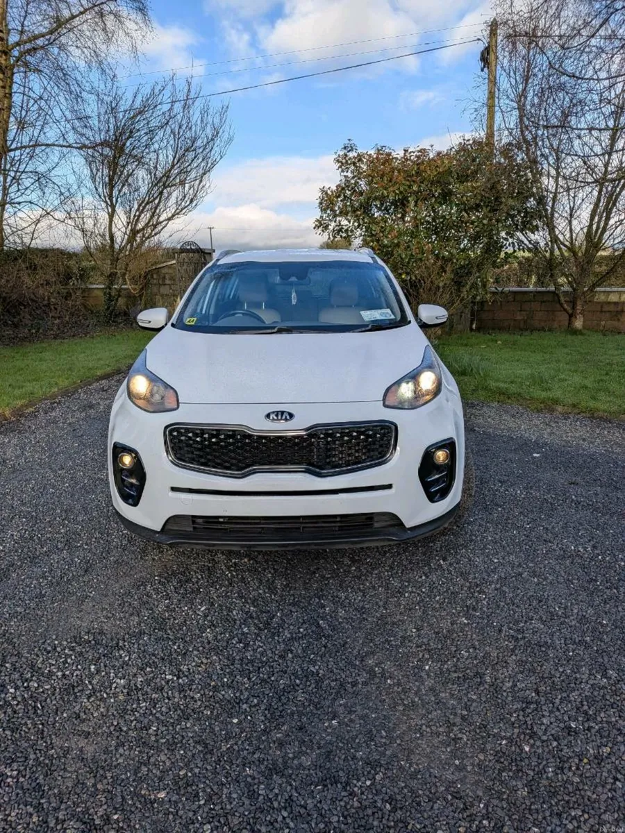 Kia  Sportage - Image 1