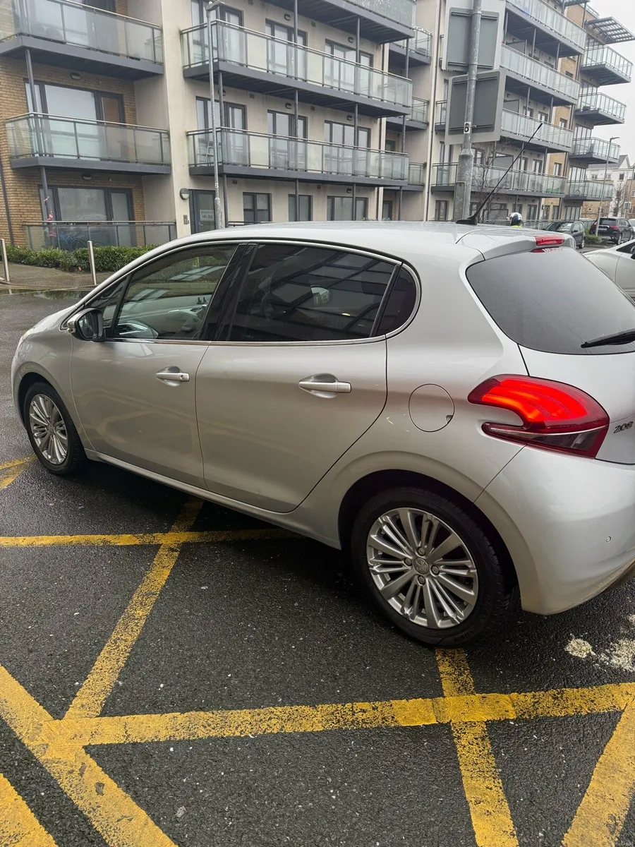 Peugeot 208 1.2 Petrol Automatic Nct 9/27 Tax 8/26 - Image 2