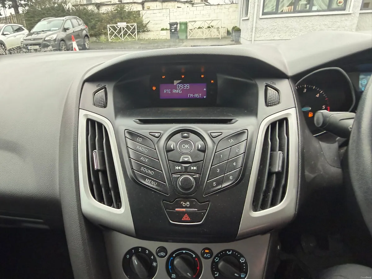 Ford Focus 2012 Low Mileage - Image 4