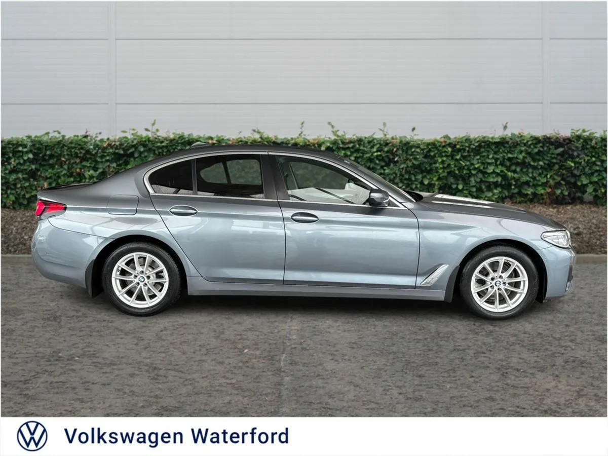 BMW 5-Series 520d SE Auto - Image 4