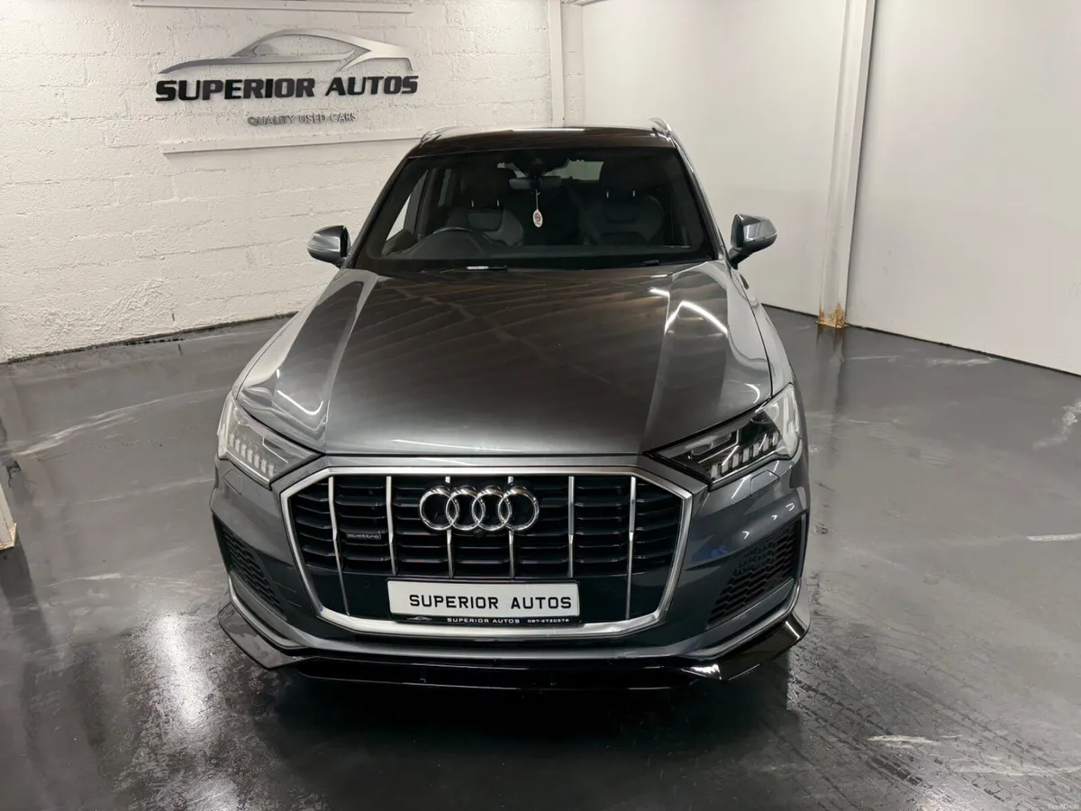 2021 Audi Q7 S-Line Quattro 55TFSI E Hybrid - Image 3