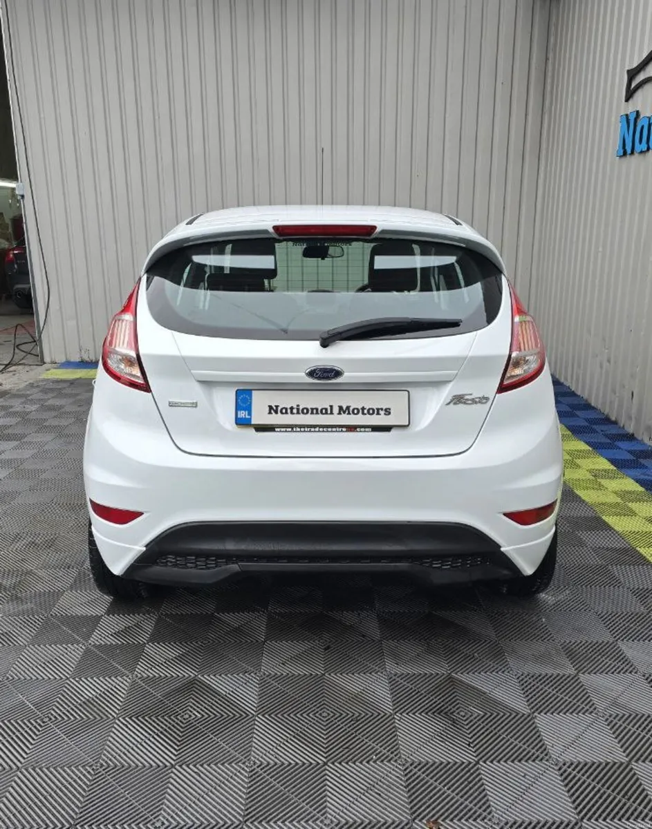 2017 Ford Fiesta ST-LINE 1.0 Petrol - Image 4