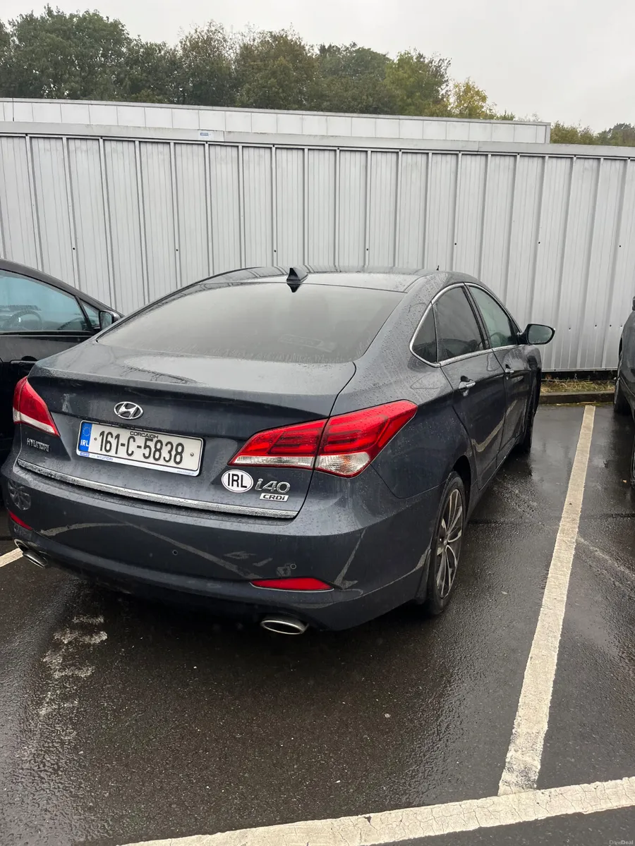 Hyundai i40 2016 Low Mileage - Image 2
