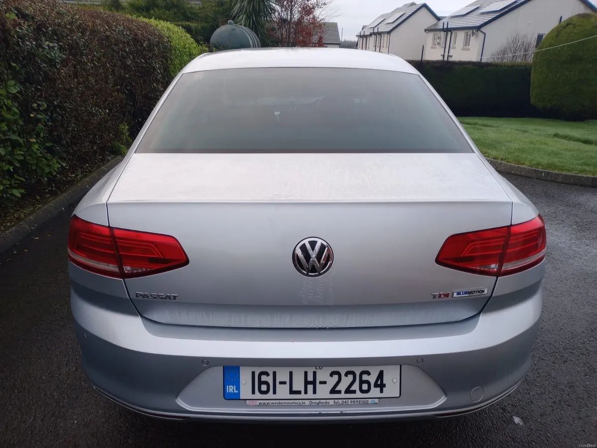 Volkswagen Passat Diesel 1.6 120bhp - Image 4