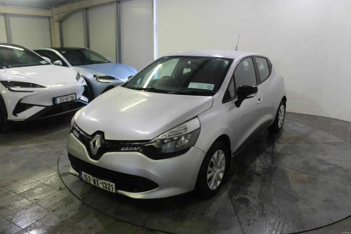 Renault Clio 1.2 16V 75 Expression - TENDER 20 - Image 4