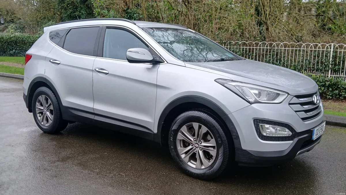 Hyundai Santa Fe 2013 *4WD MANUAL* 2.2 D 7 SEATS - Image 1